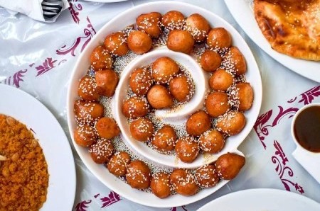 لقیمات